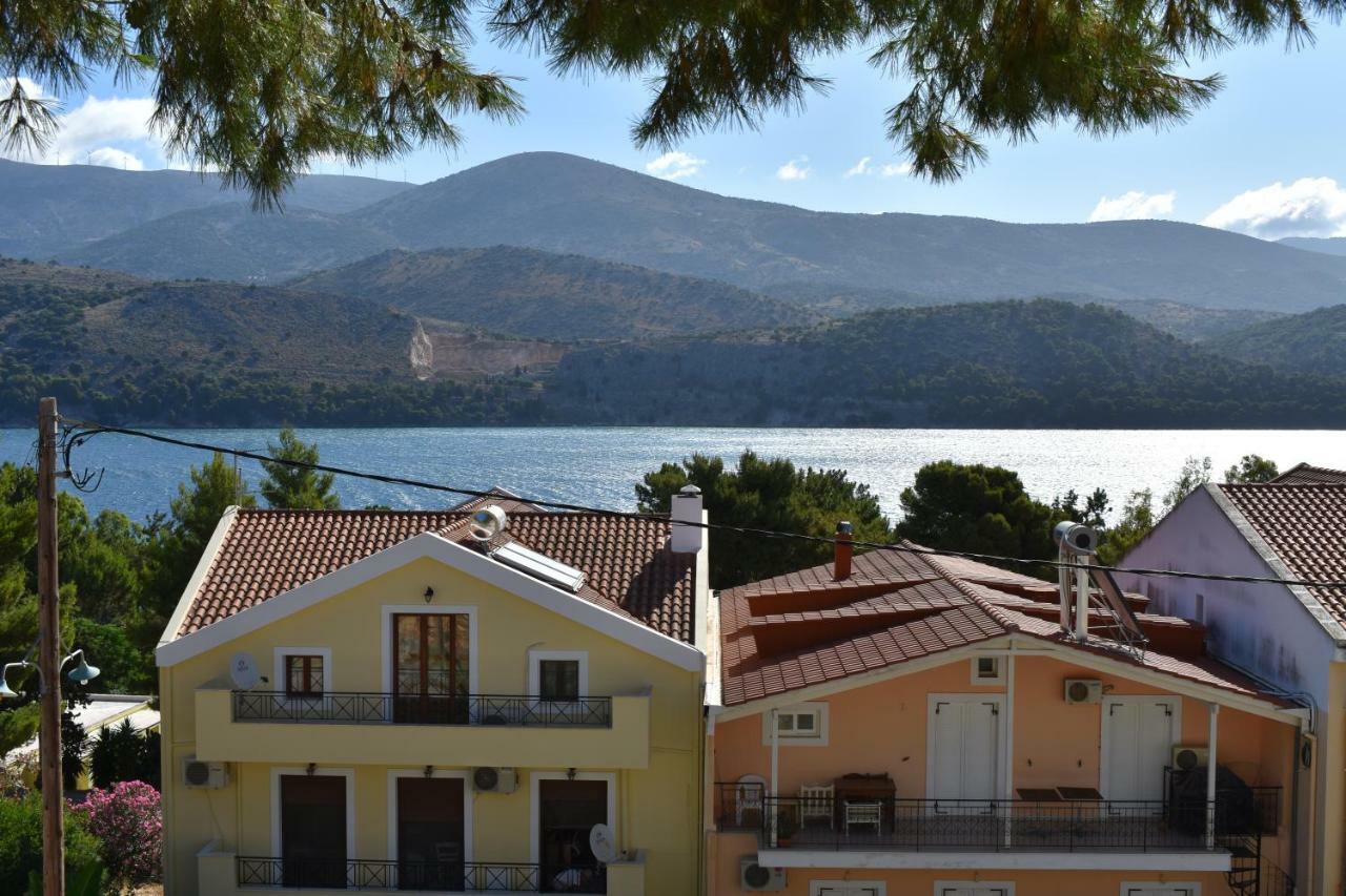 Ferienwohnung The Pine Flat Argostoli  Exterior foto